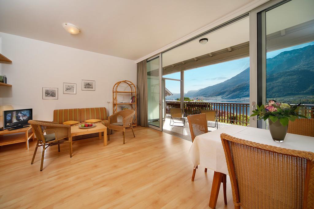 Residence Haus Kalterersee Caldaro Rum bild